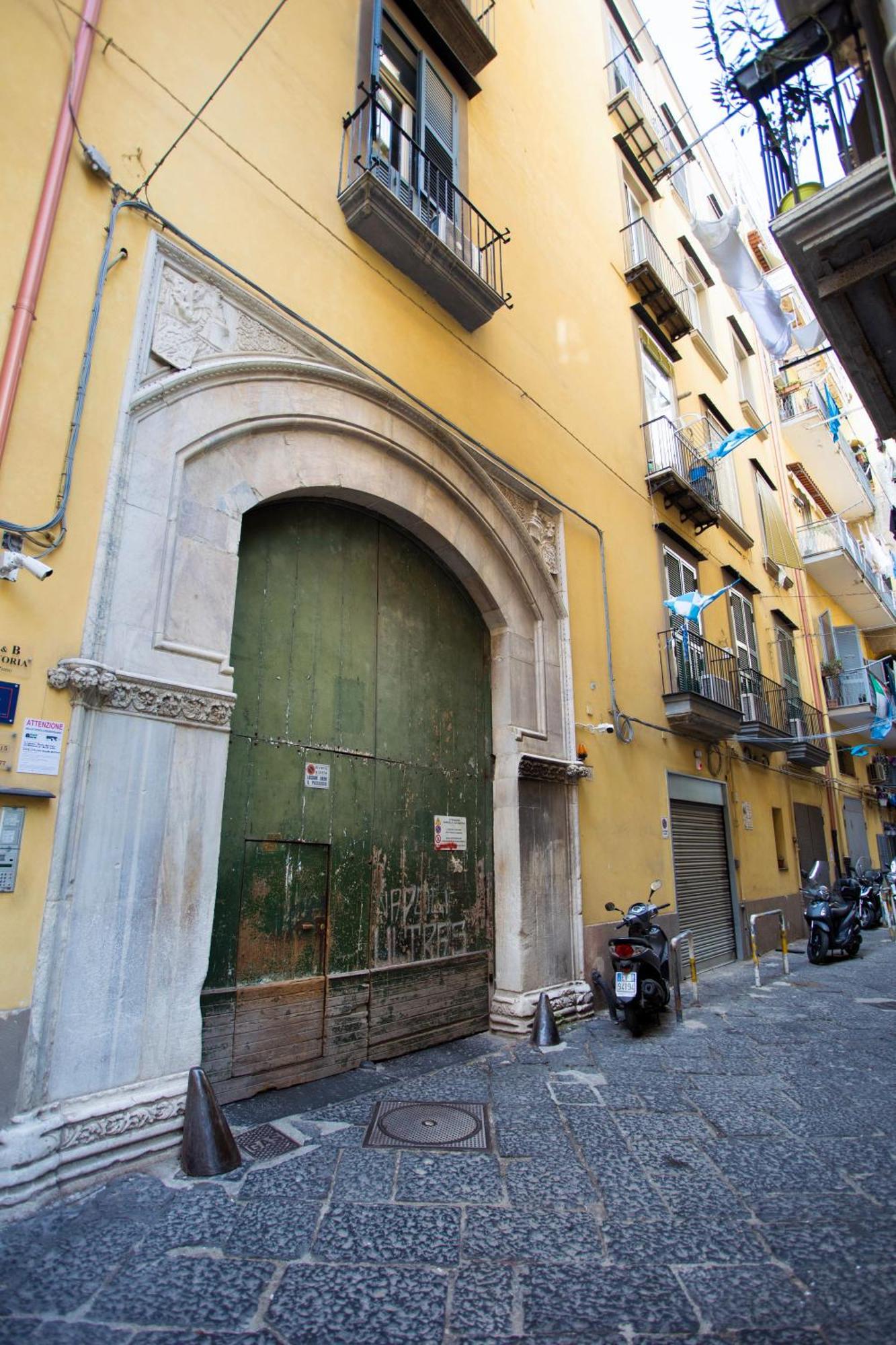 Palazzo 15 Napoli Acomodação com café da manhã Exterior foto